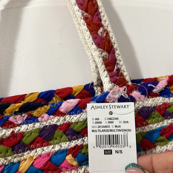 Olivia Miller handbag collection - Picture 8 of 11